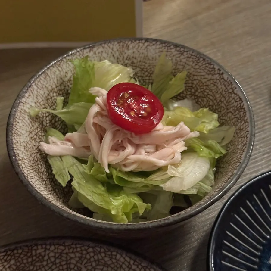 Sous-vide chicken breast salad and cheese tofu