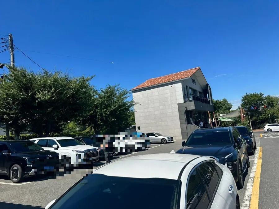 View of Café Yard's entrance area