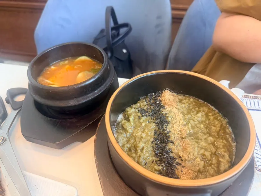 Live abalone porridge, the main dish of the autumn set
