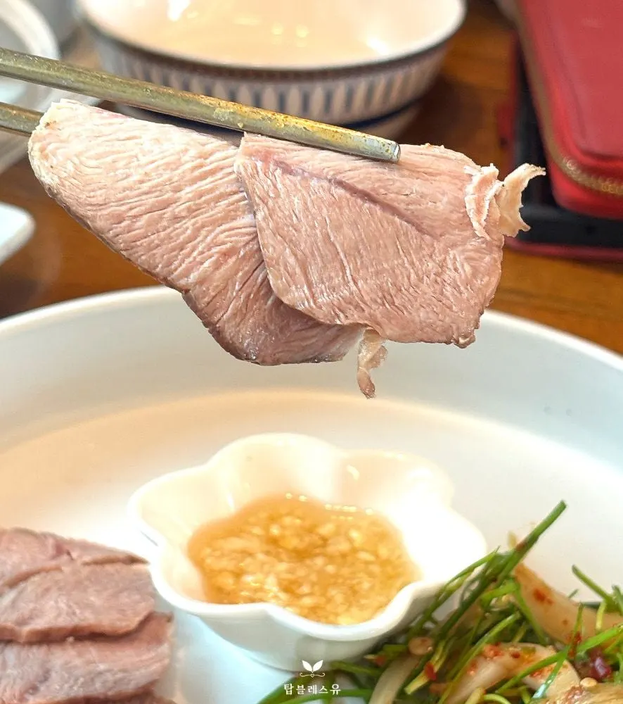 Korean set-meal spread for treating parents