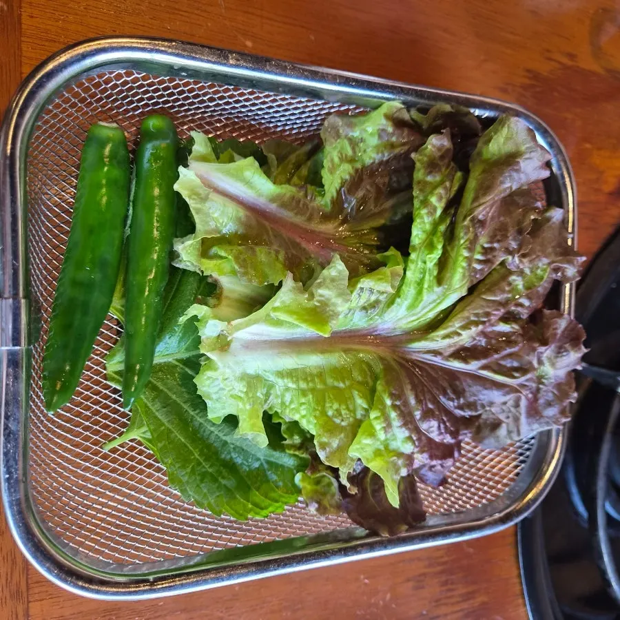 Ssam vegetables and pickled sides