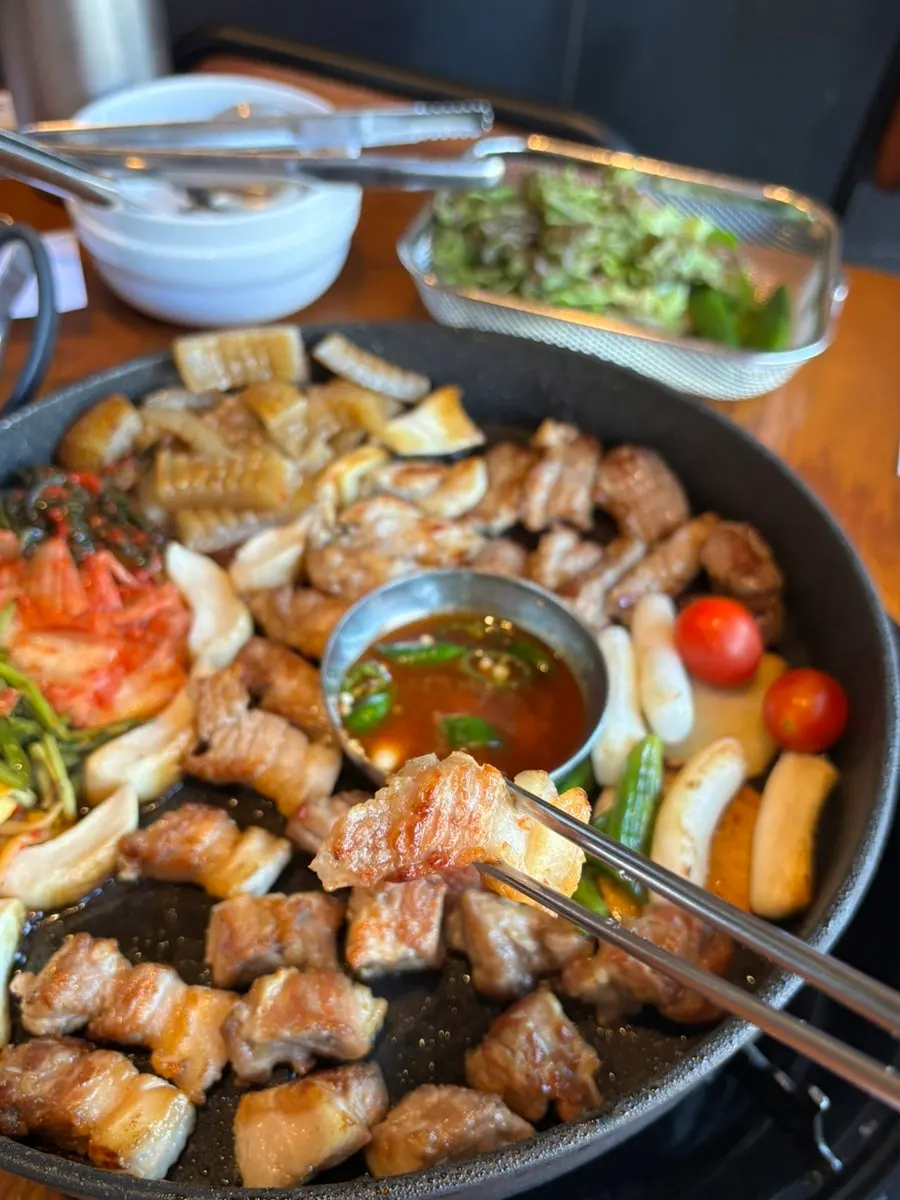 A piece of pork belly with a good fat-to-lean ratio