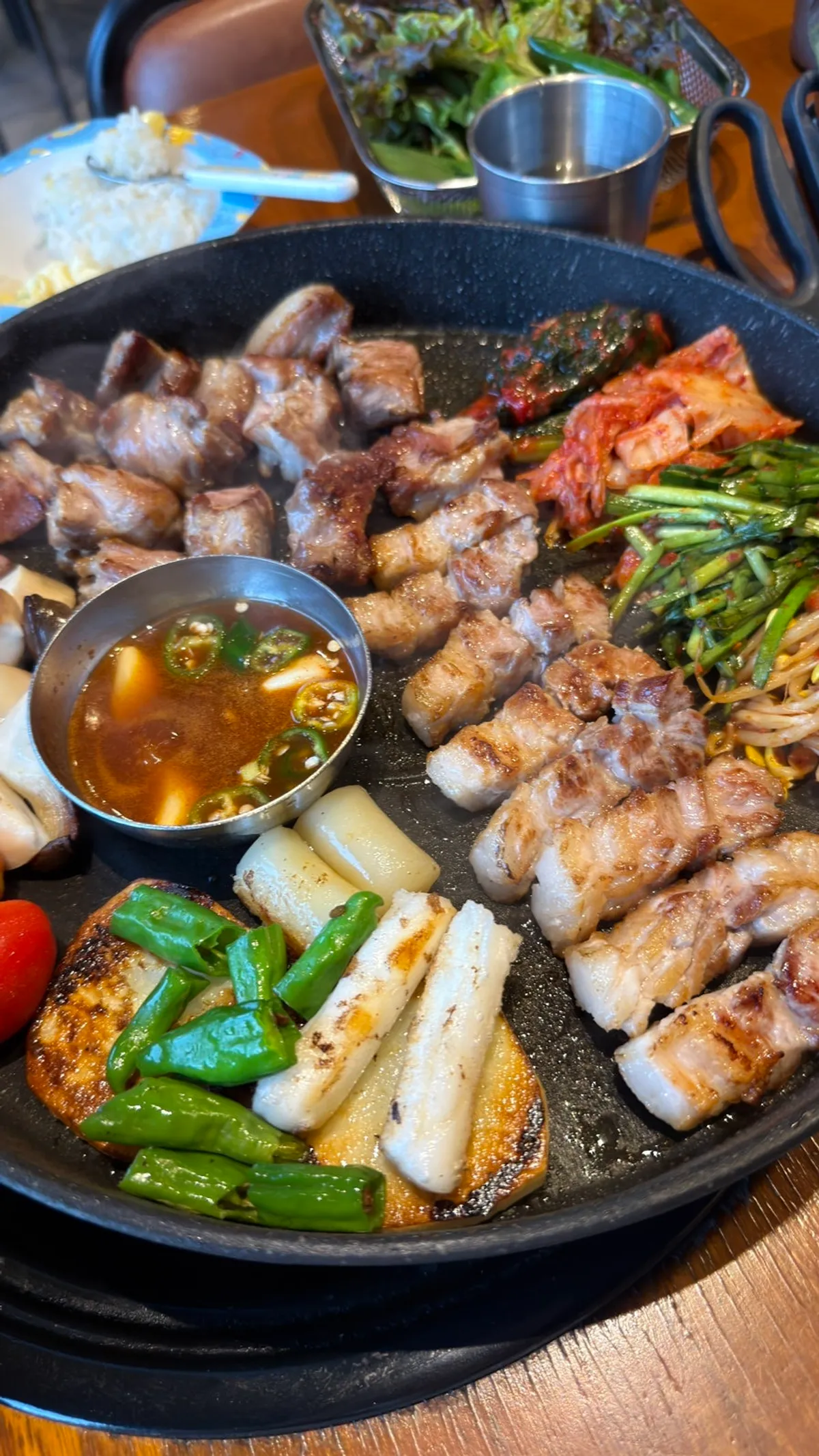 꽃돼지식당 경산점 대표 사진