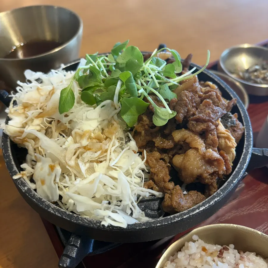 1인화로에 따뜻하게 나온 불고기