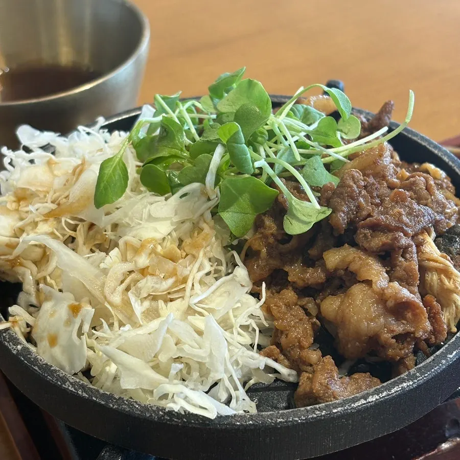 1인화로 불고기와 밥, 반찬