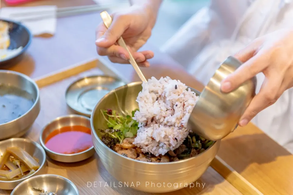 A glossy bowl of rice at Cafe Dongi