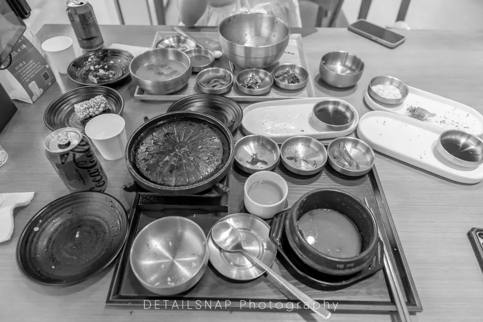 Table setting at Cafe Dongi after finishing the meal