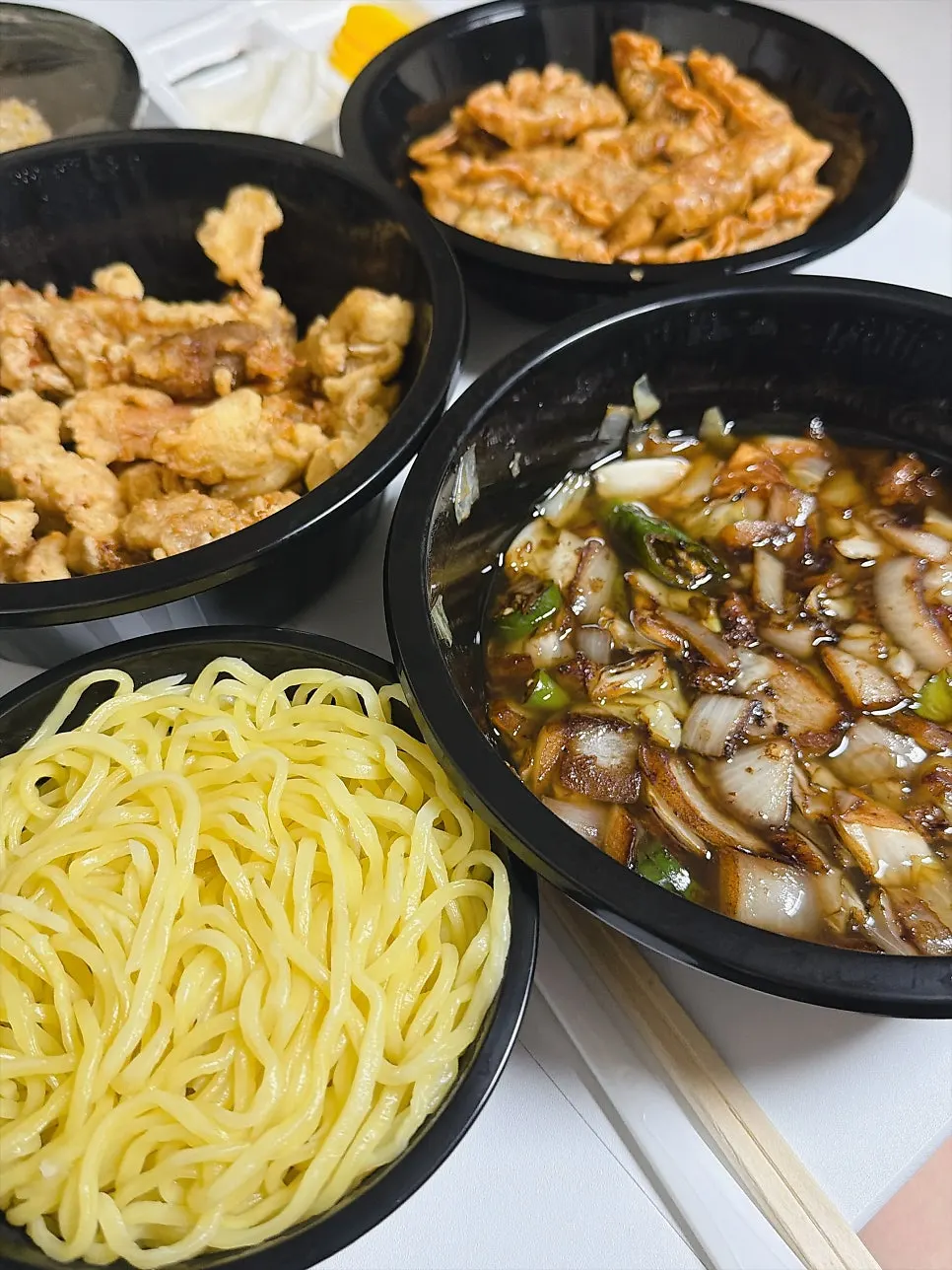 Lard ganjajang in takeout container