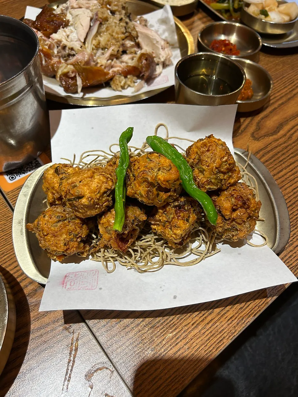 A plate of Gyeryugwan's chicken neck tangsuyuk