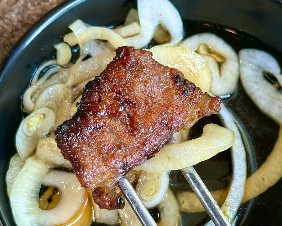 양파절임과 함께 먹는 LA갈비