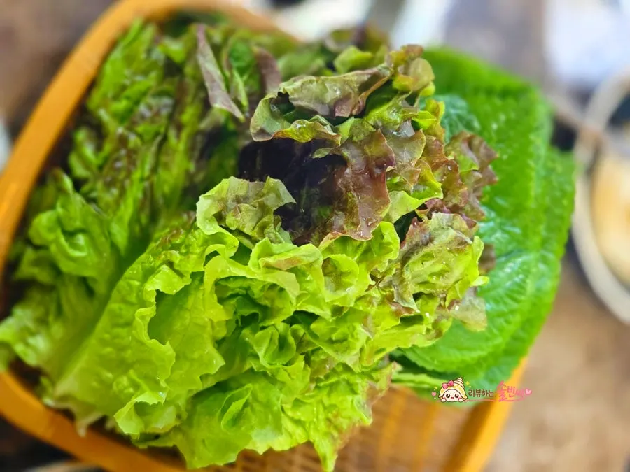 A plate of vegetables scooped from the self-bar