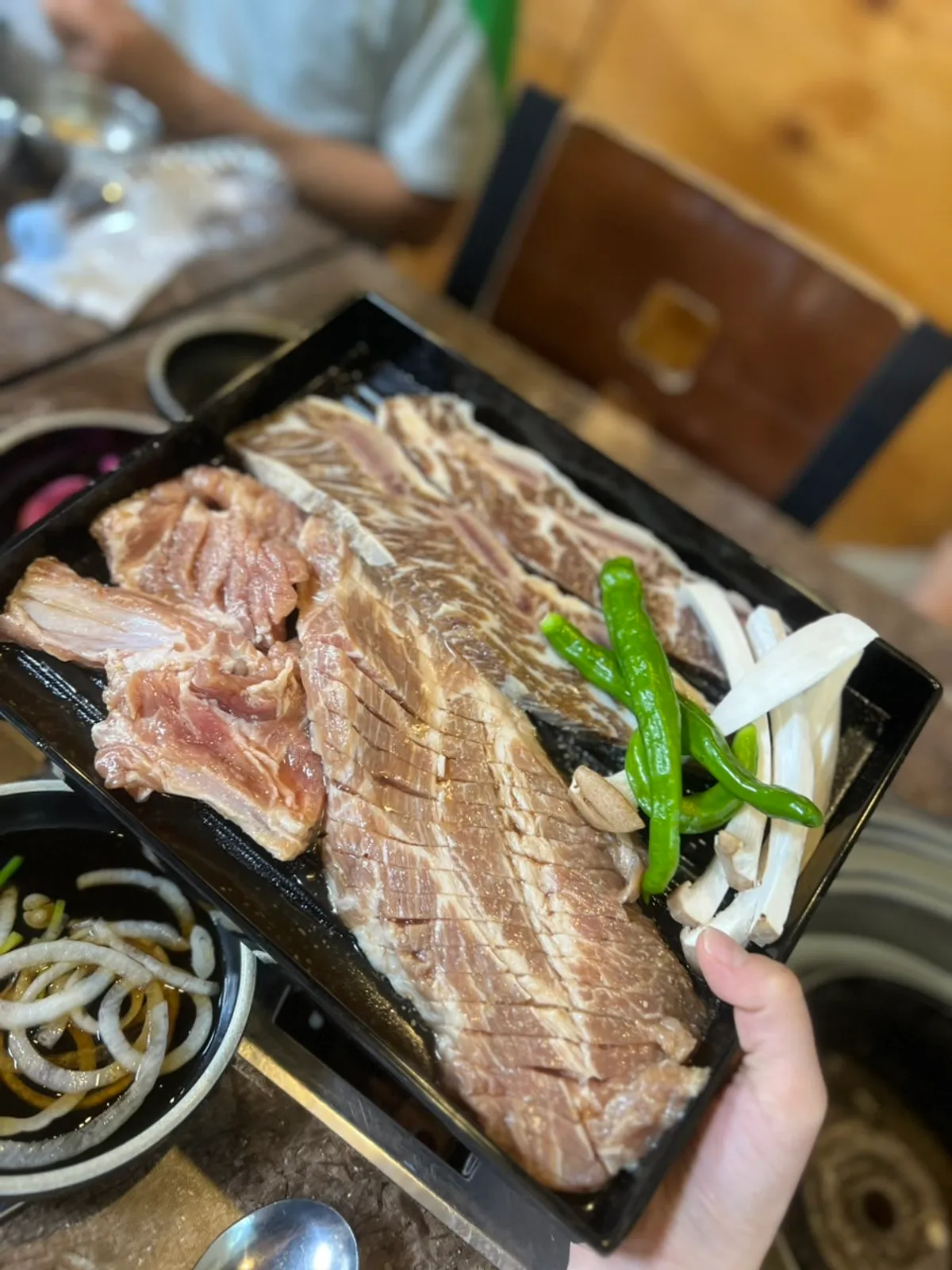 노릇하게 구워지는 계수가든 LA갈비