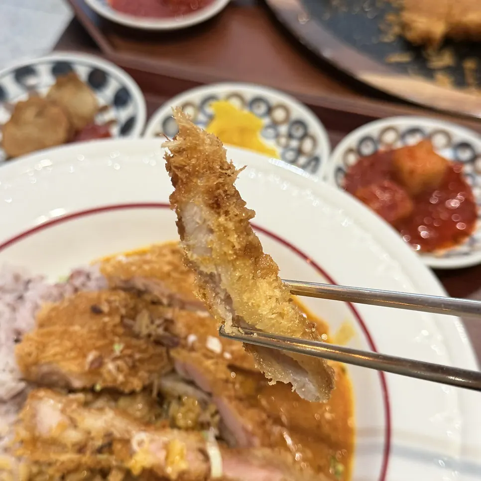 Butter chicken curry set with mini chicken cutlet