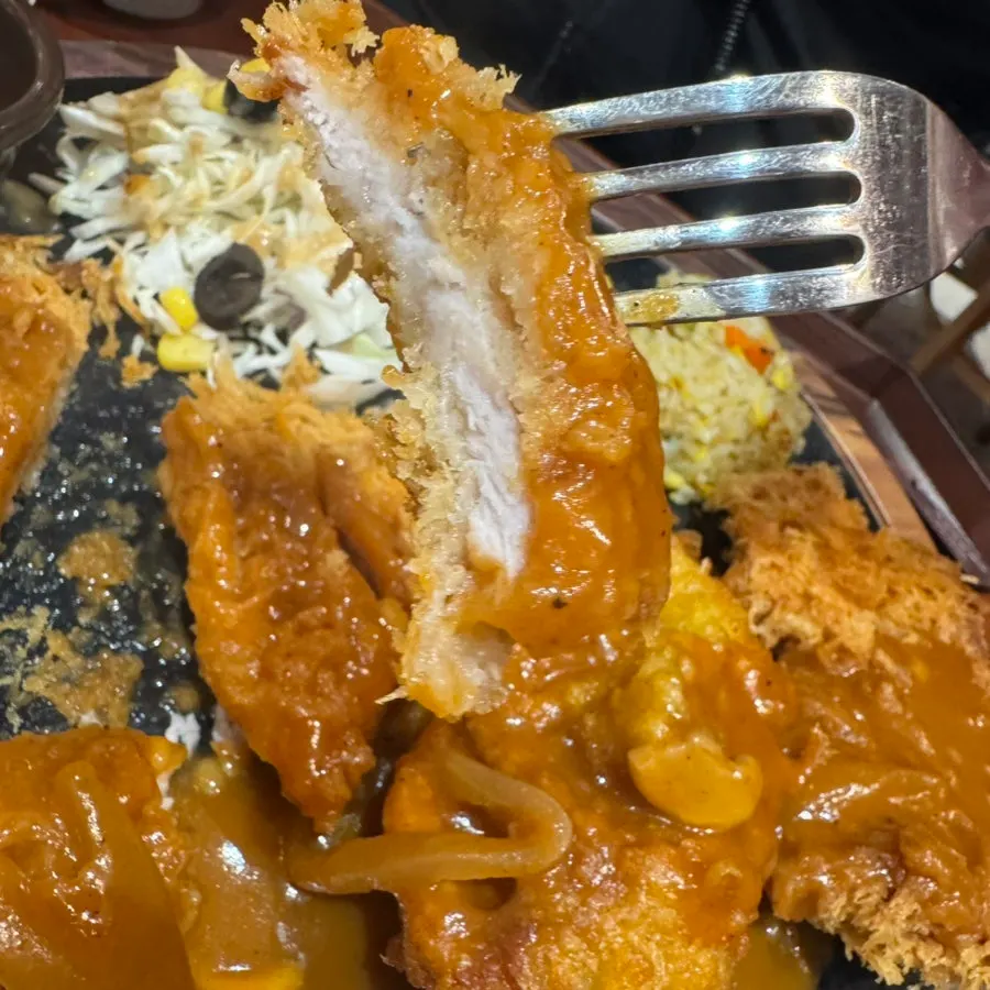 The generous portion of the Gyewon Set spread