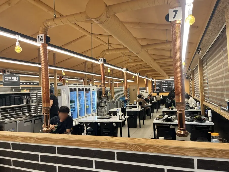 Pleasant, well-maintained duck barbecue restaurant interior