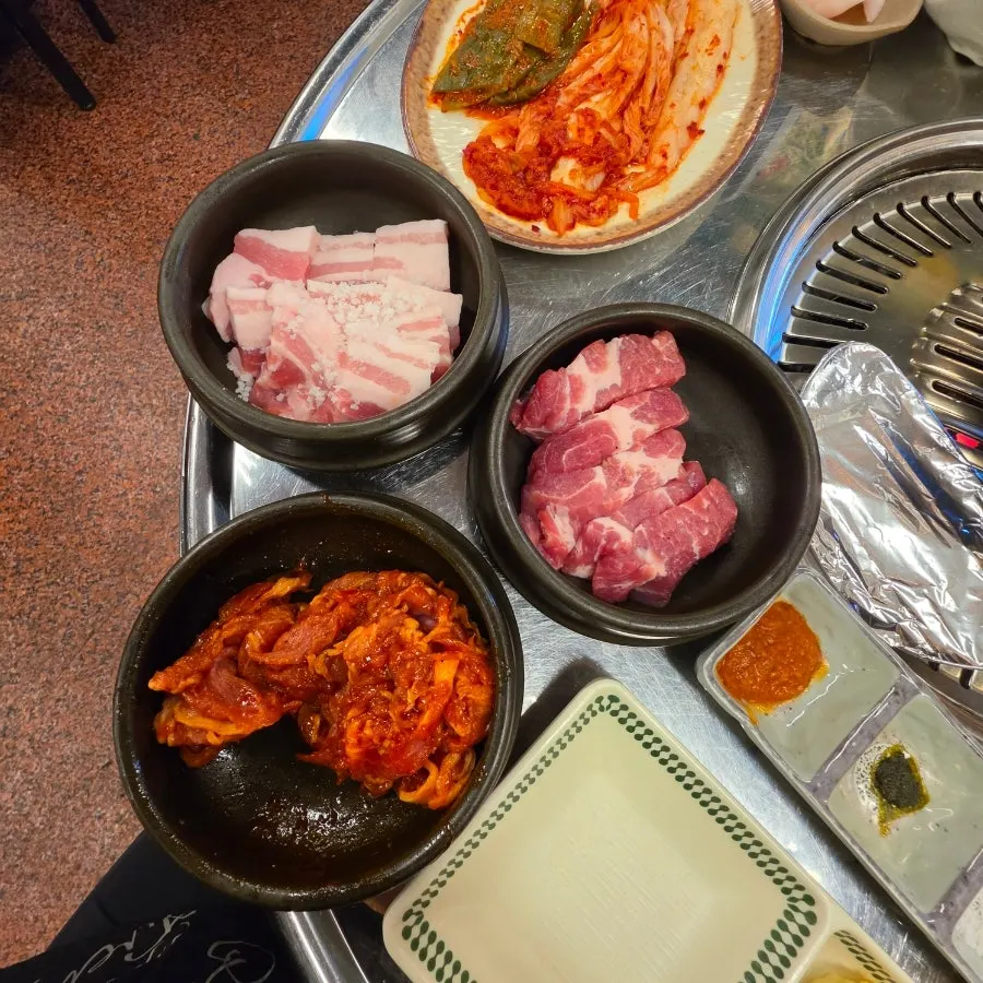 Our order of charcoal-grilled meat and meal dishes