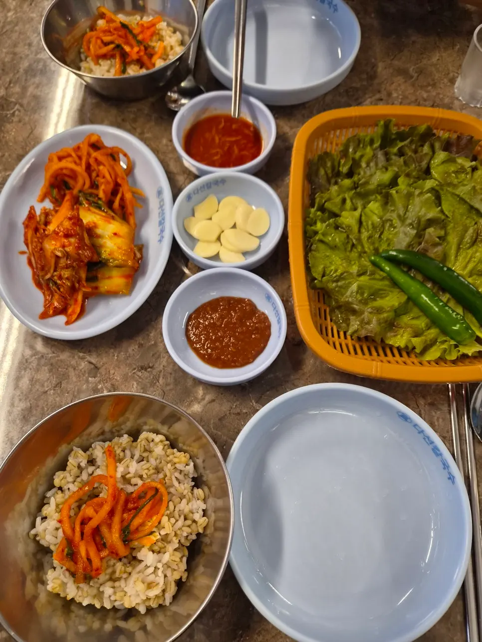 포장과 예약이 가능한 다선칼국수 교대직영점 안내