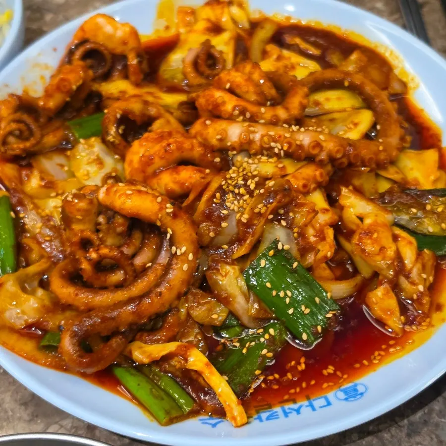 Exterior of Daseon Kalguksu's Gyodae direct branch