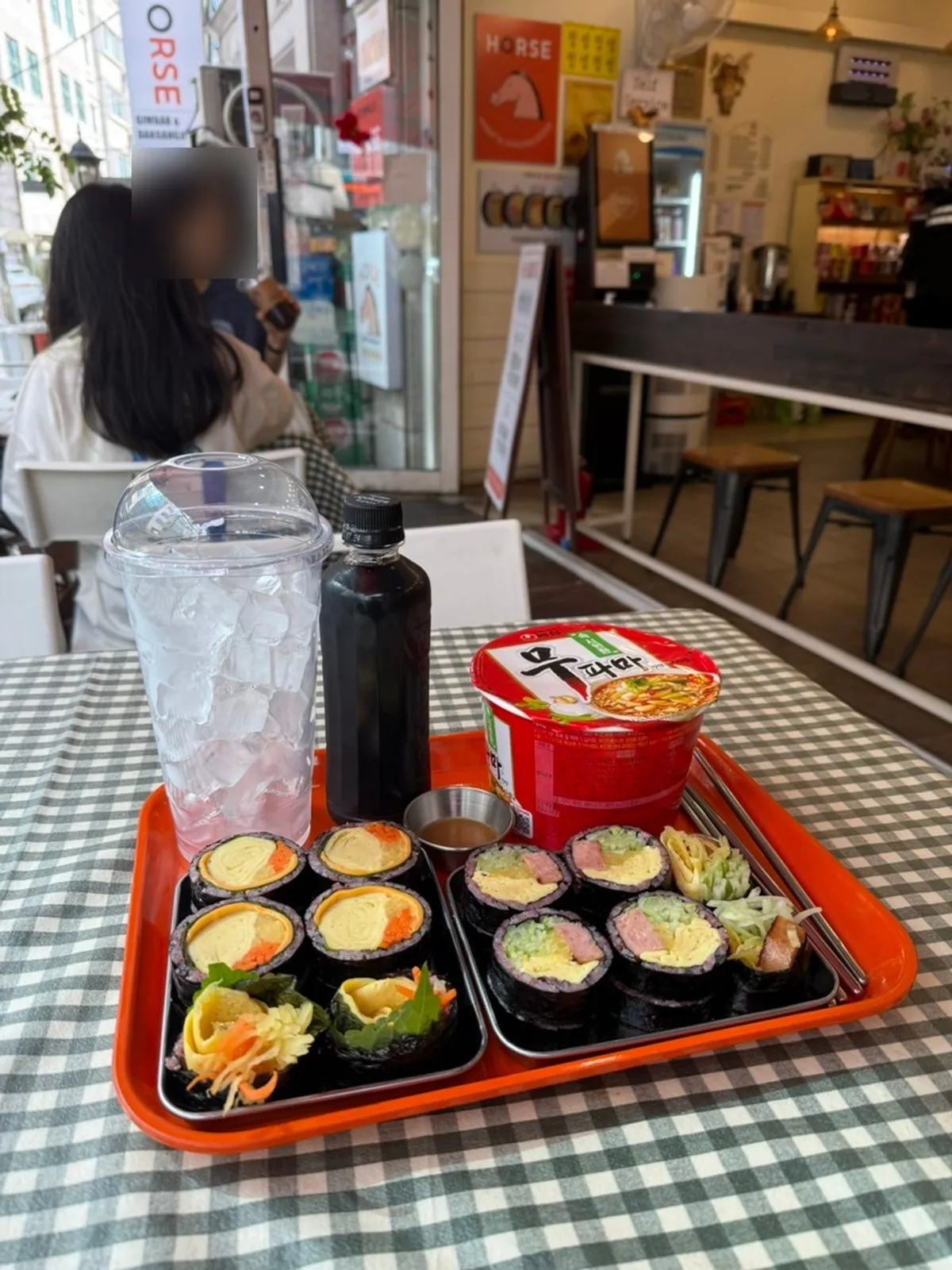Exterior of Halls Gimbap Main Branch near Gyodae Station