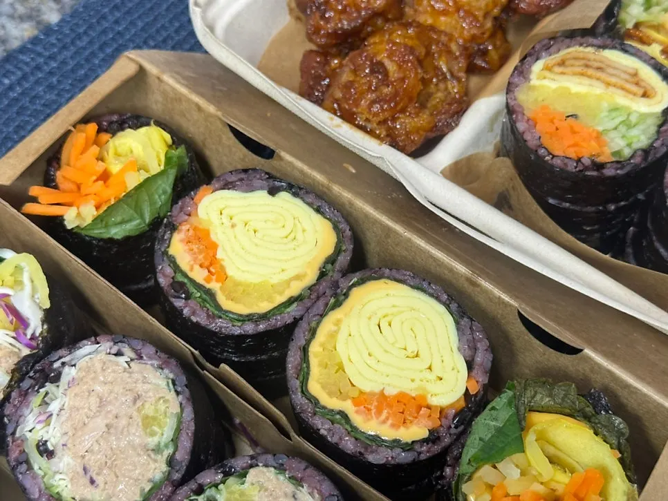 더블치즈달걀김밥 한 줄