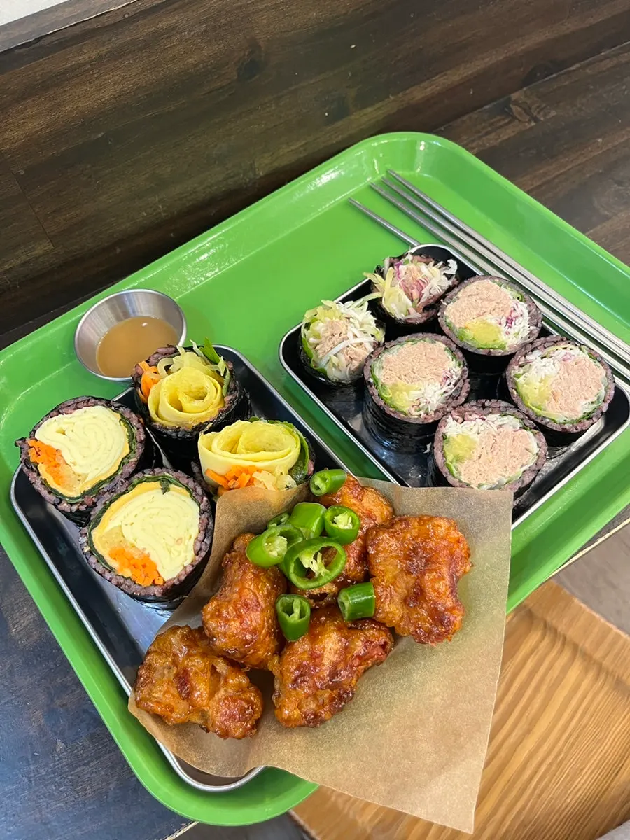 더블치즈달걀세트 김밥과 닭강정
