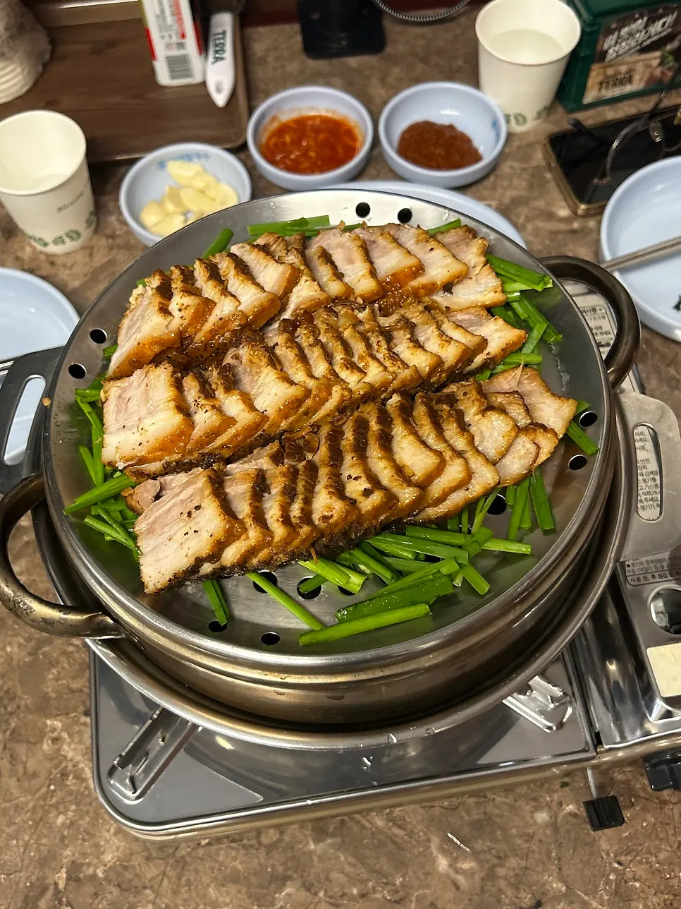 수육과 곁들이는 매콤달콤 무
