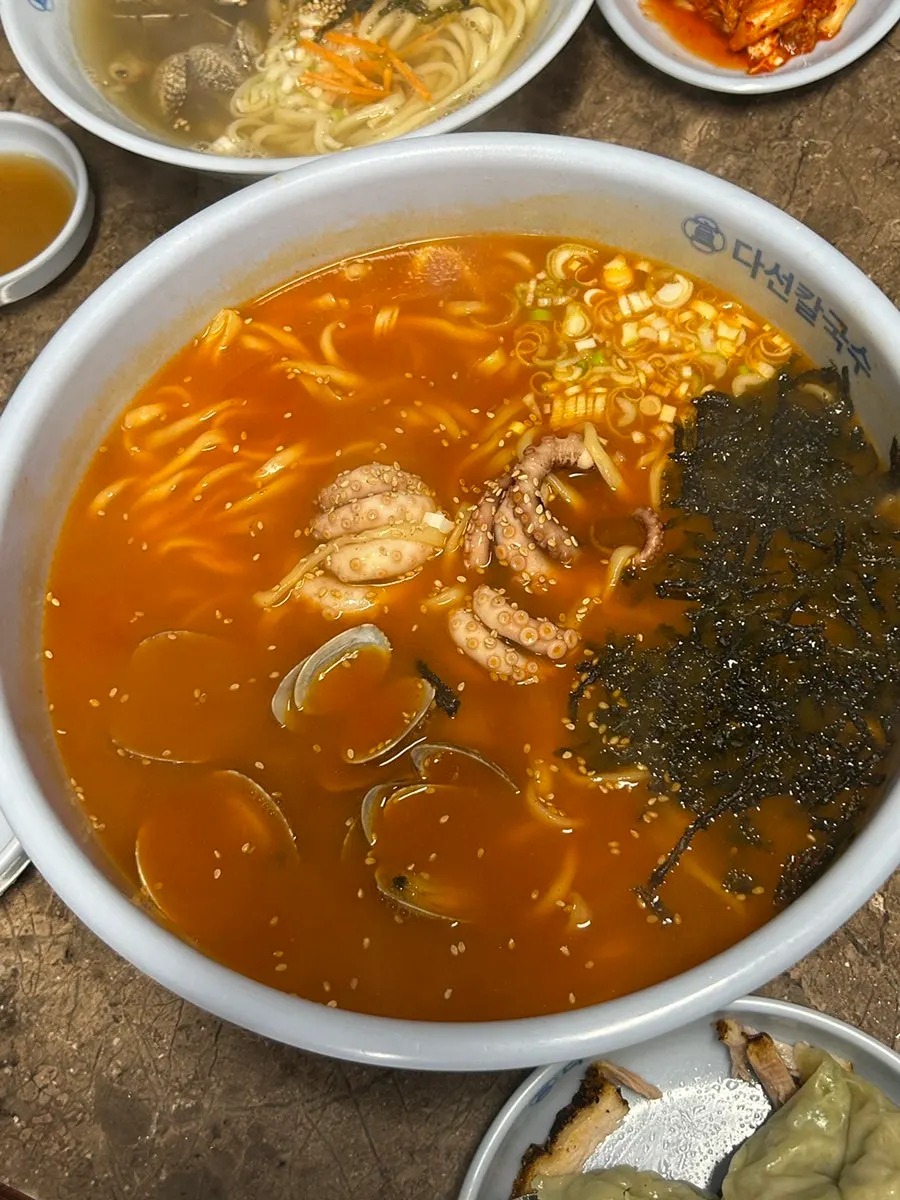 낙지가 통으로 들어간 다선칼낙지 2인분