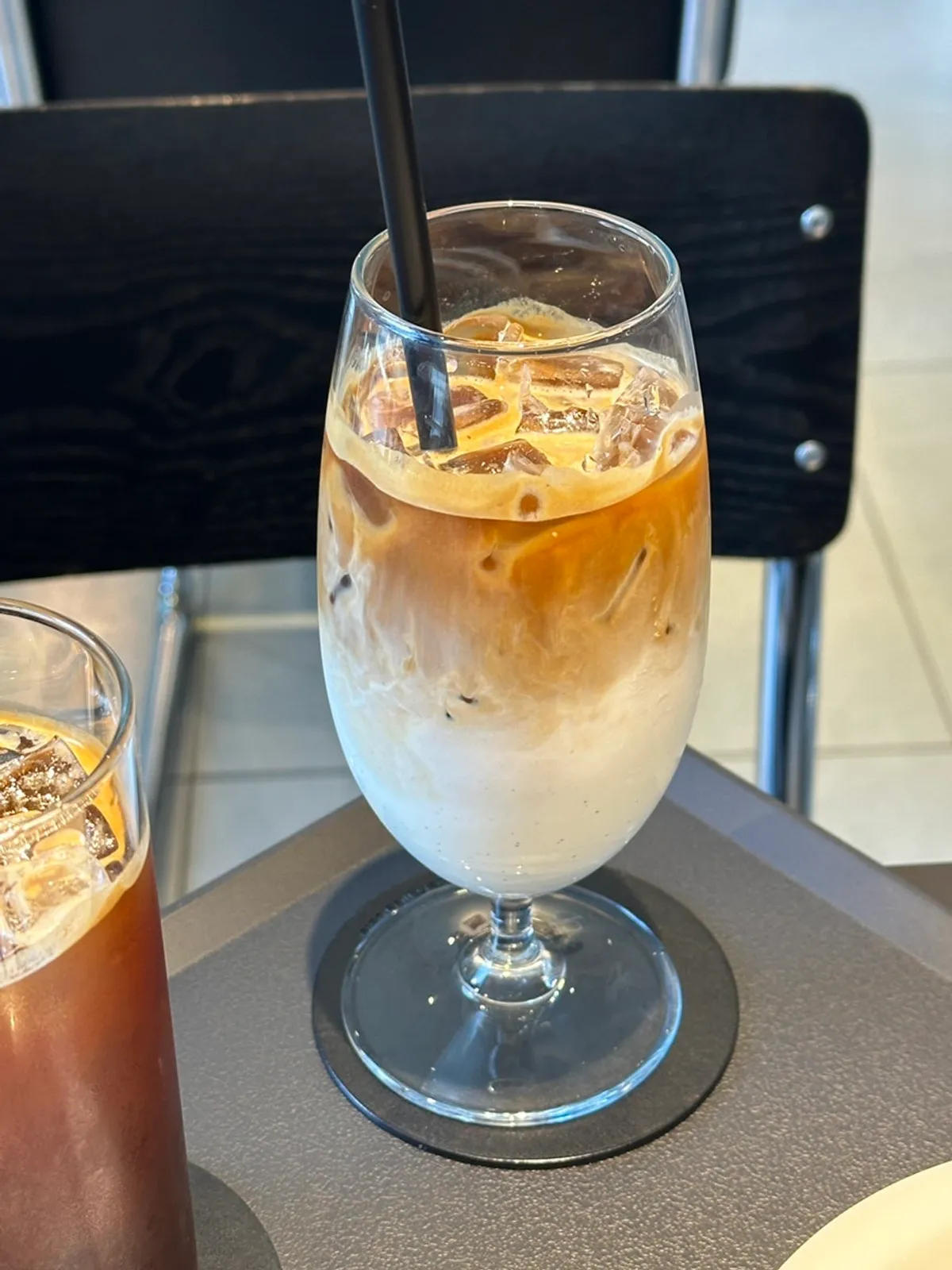 ミニマレのアイスアメリカーノ一杯