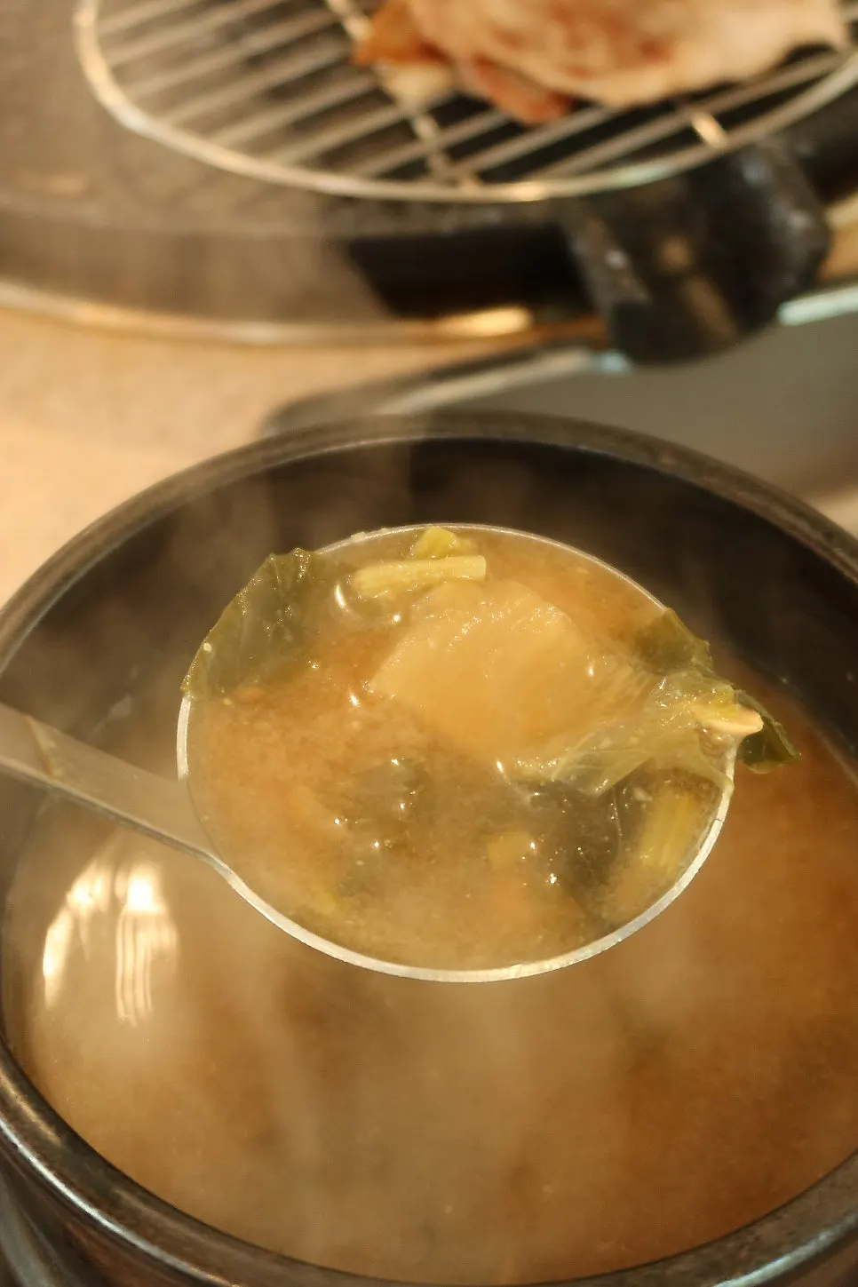 Frozen thin-sliced pork belly included in the Gyodaepae set