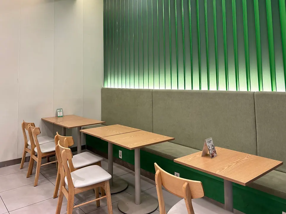 Interior with single seats for solo dining