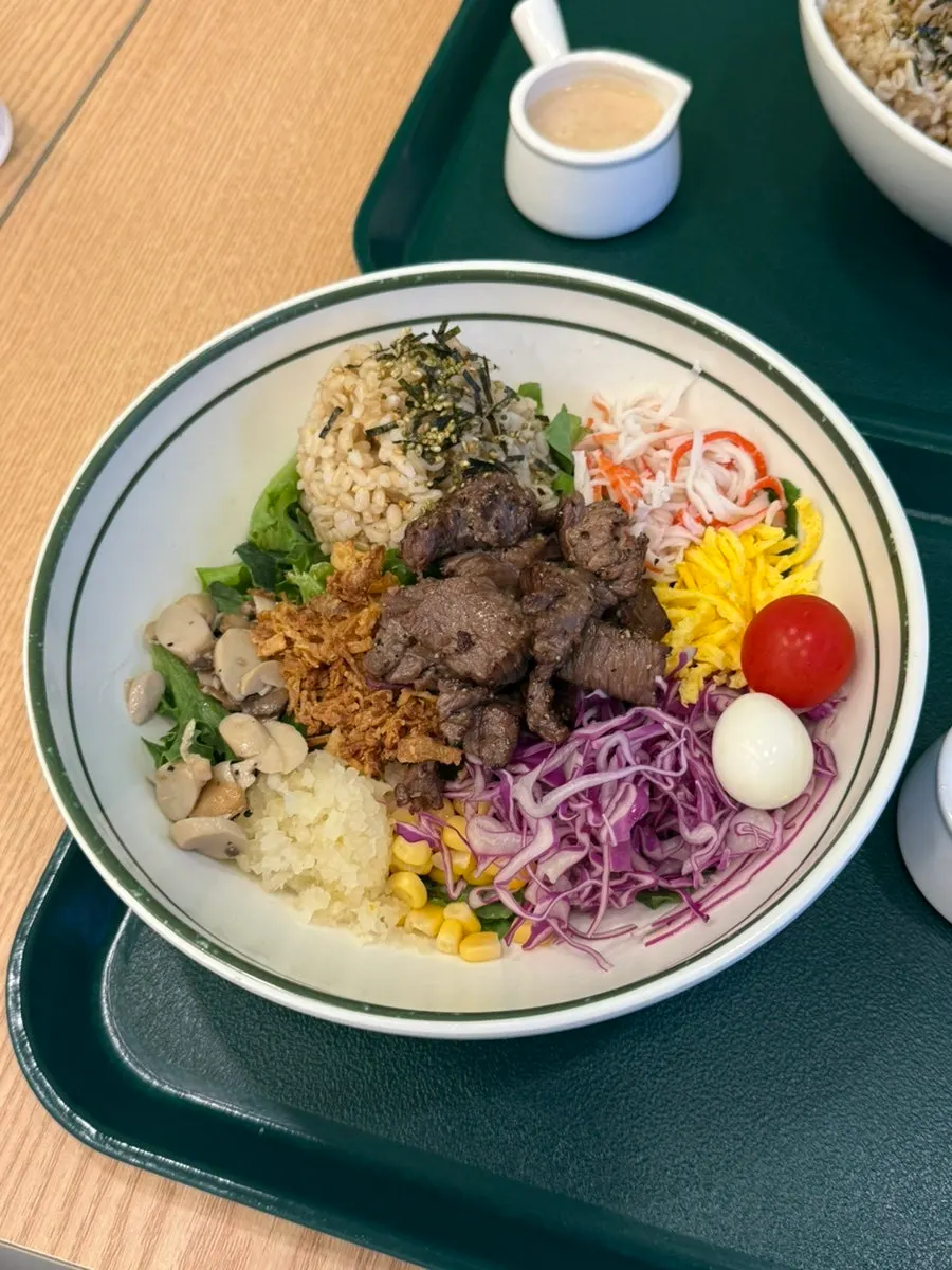 A bowl of grilled steak bibim poke