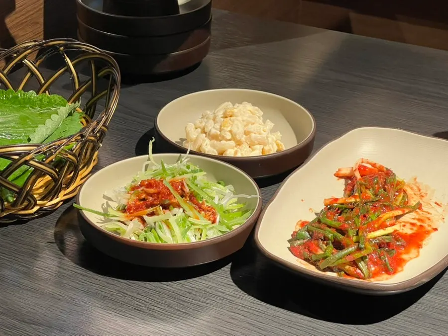 Exterior of Sodangkkae O-gyeopjip inside the Gyodae Station food alley