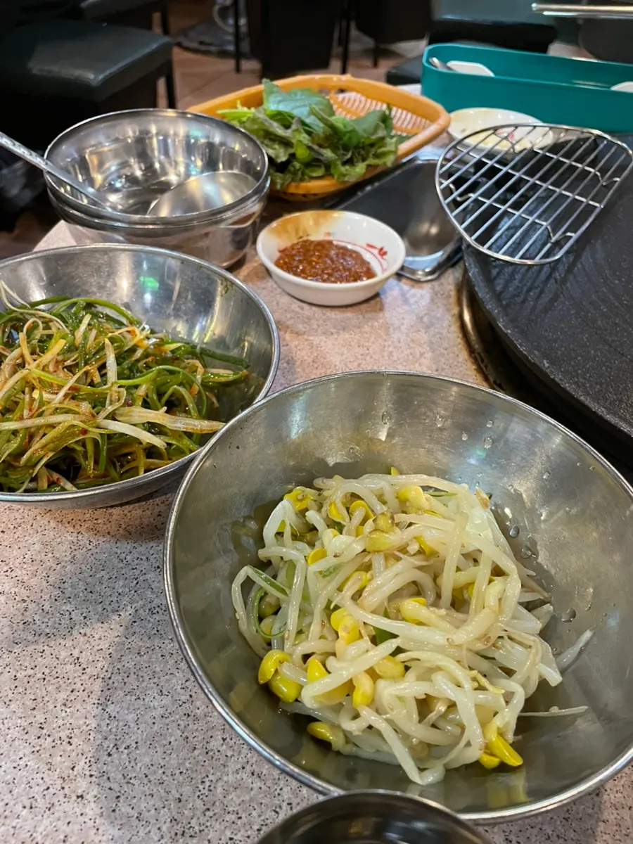 교대패세트 구성과 가격이 적힌 메뉴판