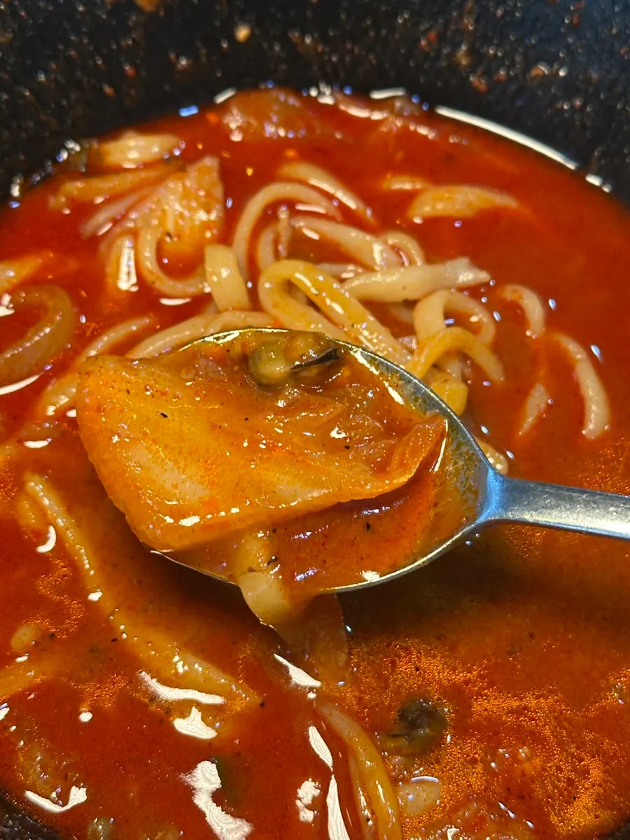 Spicy jjamppong broth with noodles
