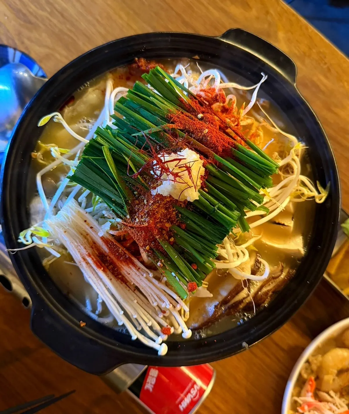 Gyodong Nakwon's spicy motsunabe with rich broth