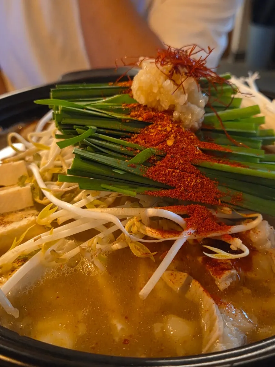 Broth of the medium-spice motsunabe