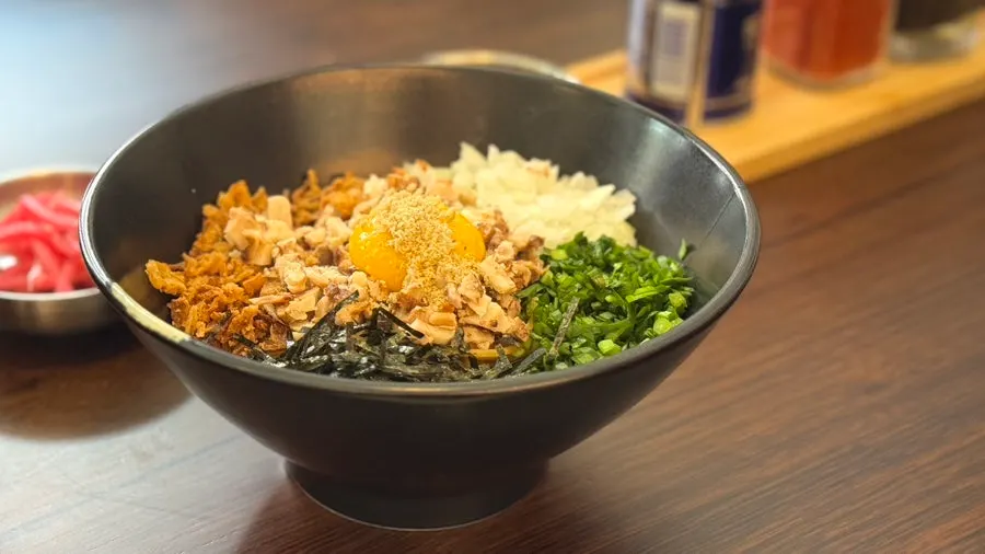 Karai mazesoba mixed together
