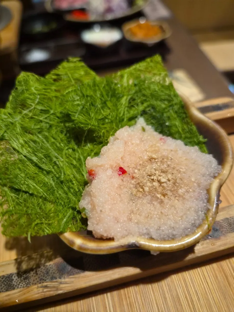 Side dish plate of pollock roe gim
