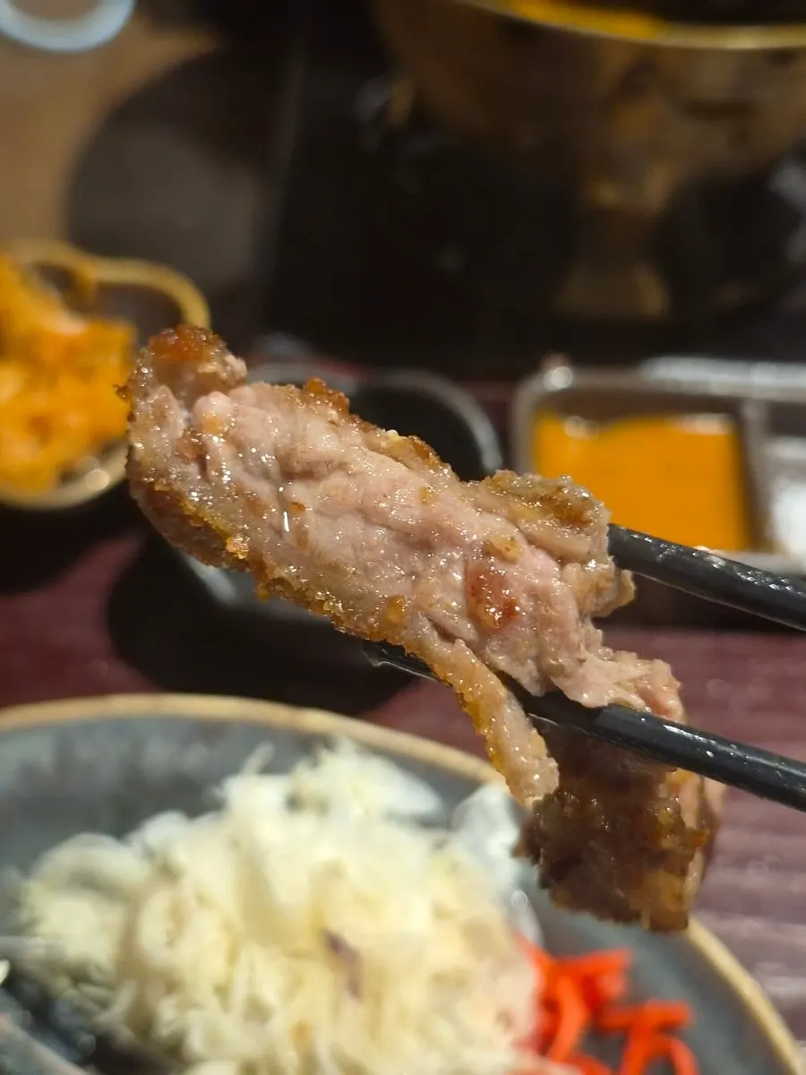 Gyukatsu eaten together with pollock roe gim