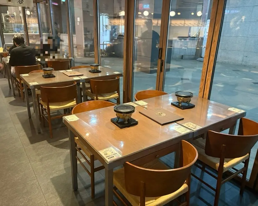 규도 마포공덕 본점 4인 테이블 좌석