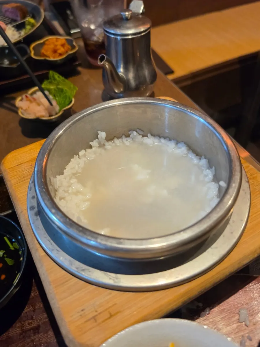 명란 감태를 올린 밥 한 그릇