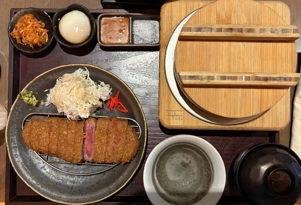 Full spread of the smoked gyukatsu set