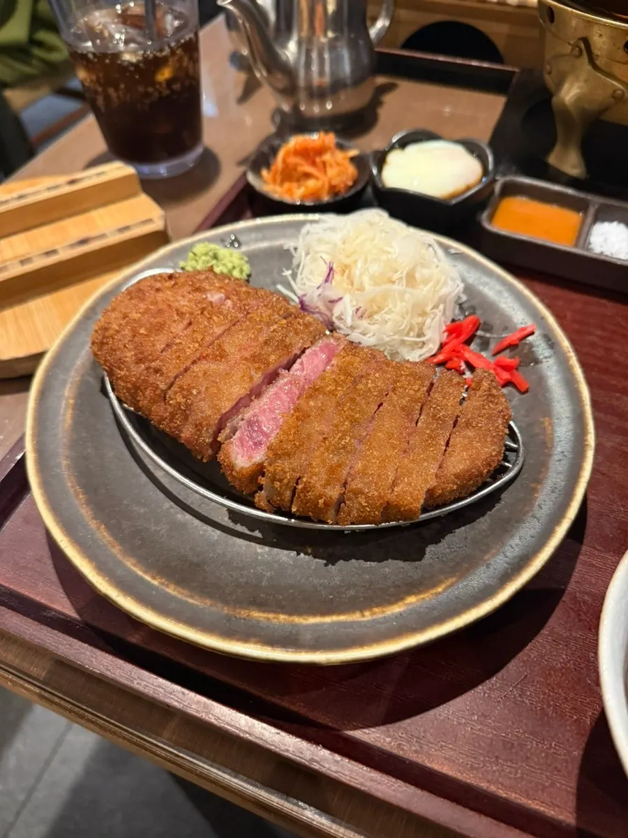 정식에 포함된 감태와 명란