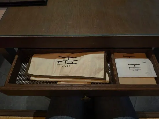 Custom-made cutlery pouch and personal drawer