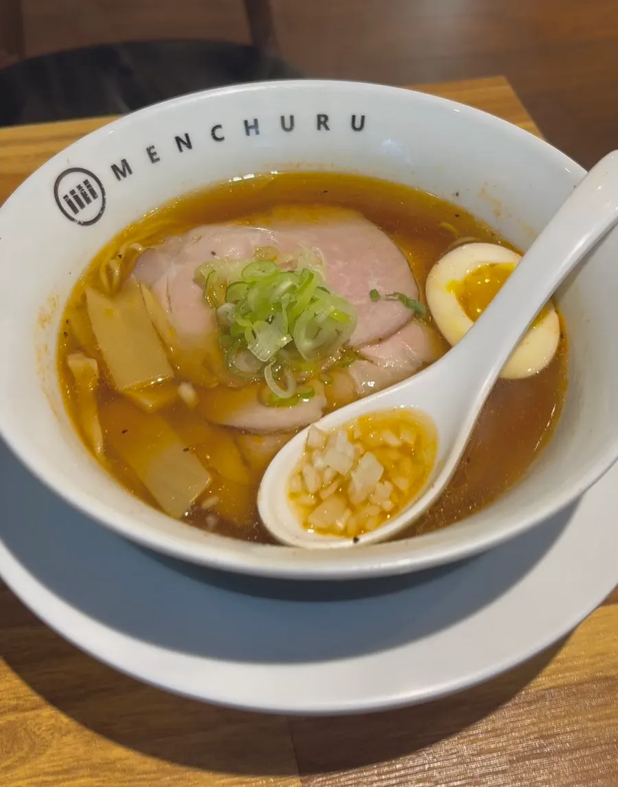 A bowl of shoyu ramen at Mentsuru City Hall Branch