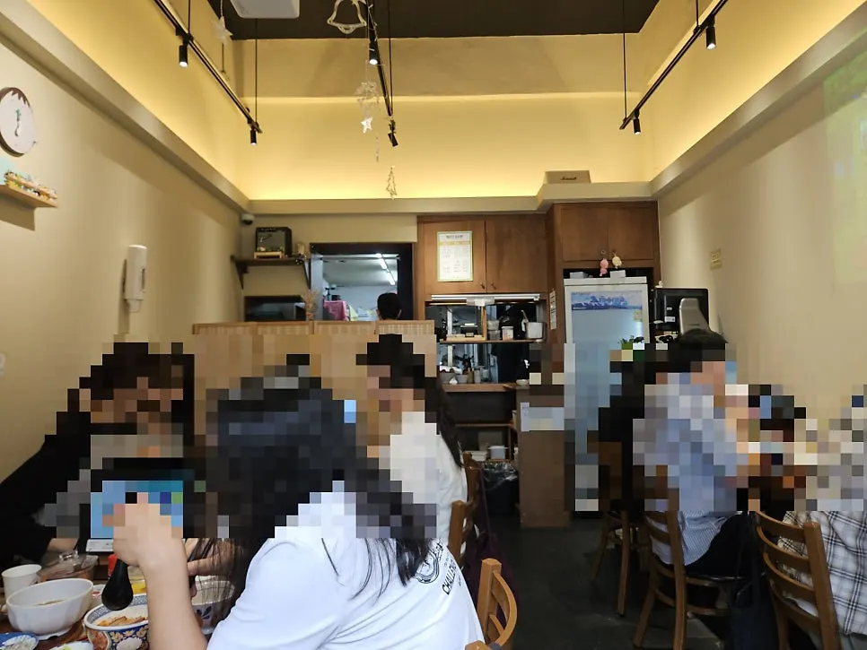 Interior of the compact Gyudongjip Ajou University Branch
