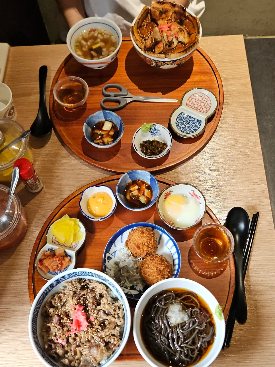 Gyudon han-sang and chasudon single dish set for two