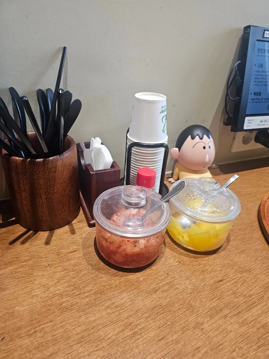 Small decorative items placed around the restaurant