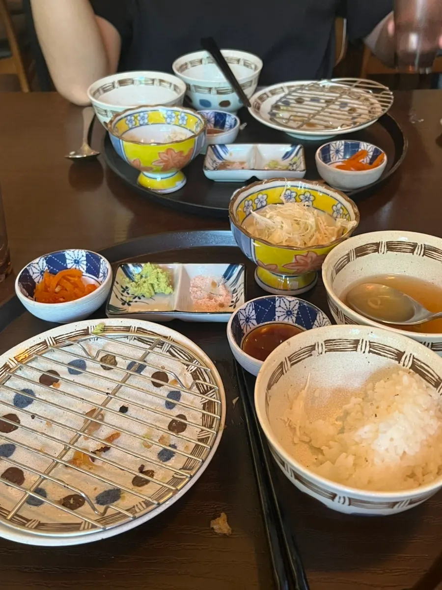 남김없이 비운 규카츠 접시