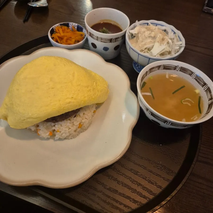 Tenderloin gyukatsu with rice, salad, and miso soup